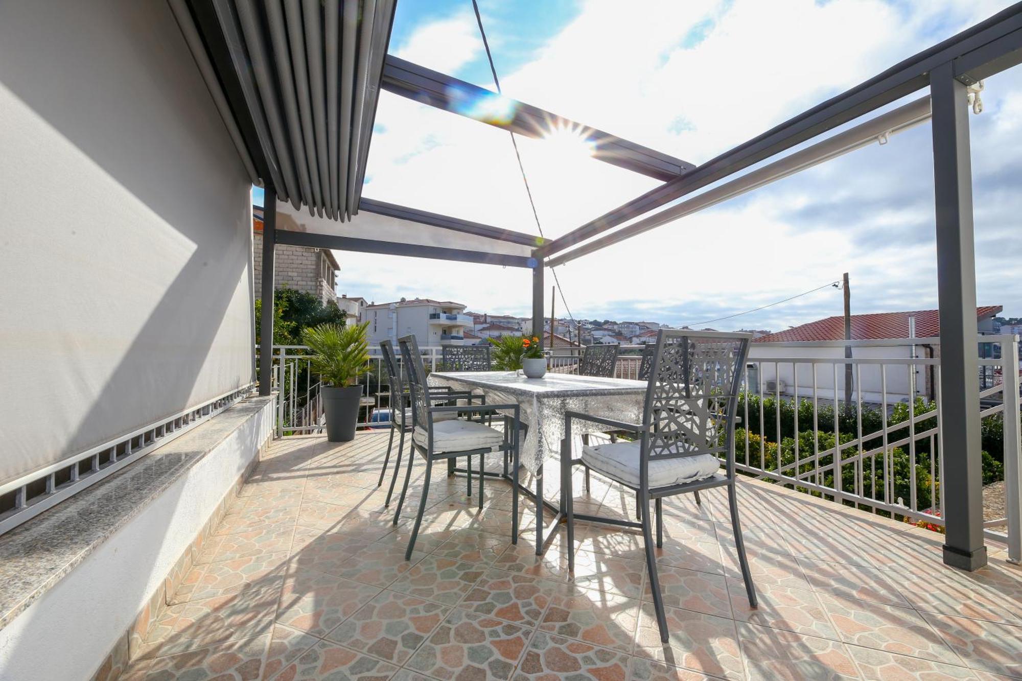 Apartments Vaska Trogir Exterior photo