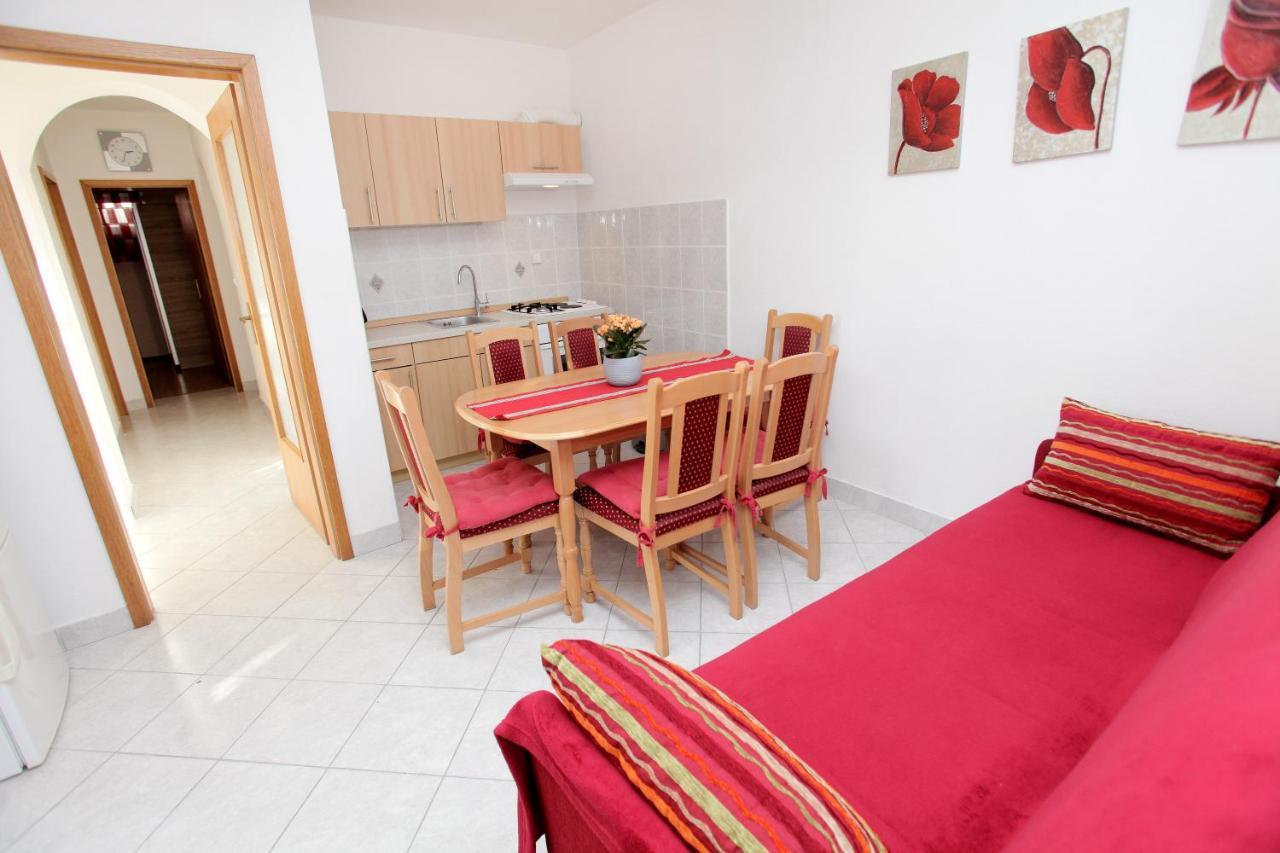 Apartments Vaska Trogir Exterior photo