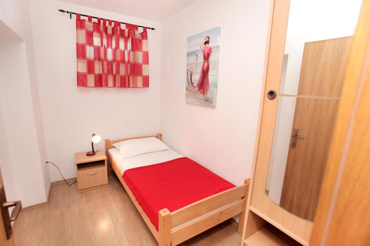 Apartments Vaska Trogir Exterior photo